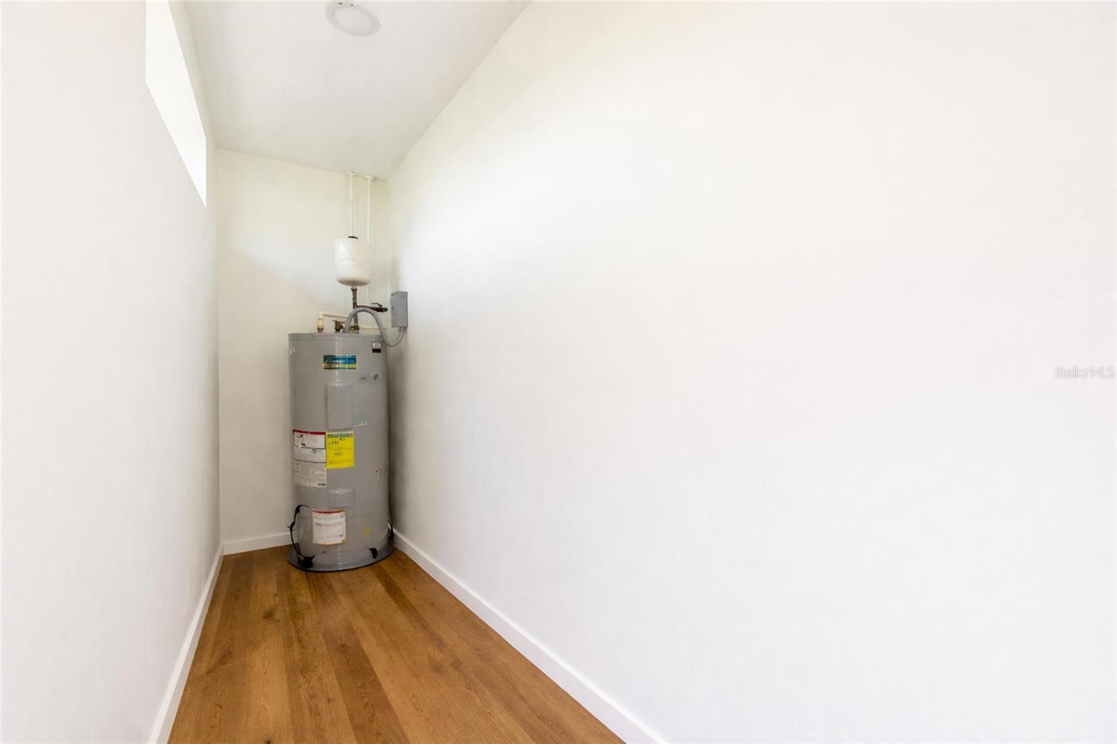 Image 44 of 58 For 4412 Trilby Avenue