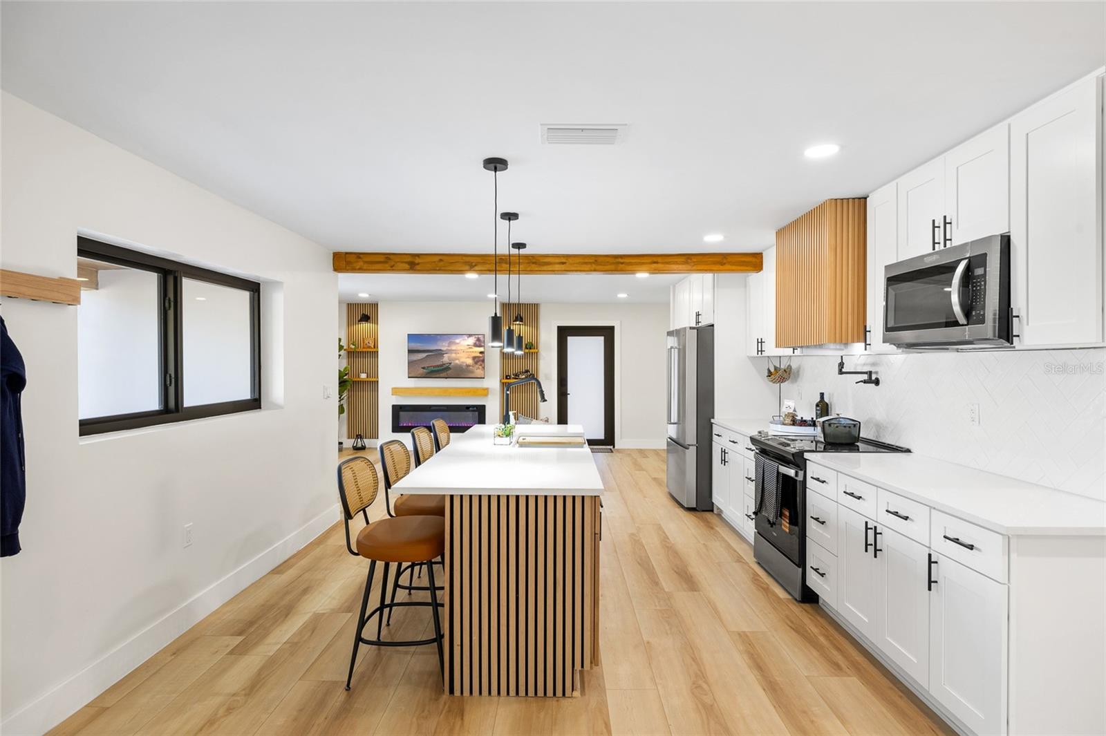 Image 8 of 58 For 4412 Trilby Avenue