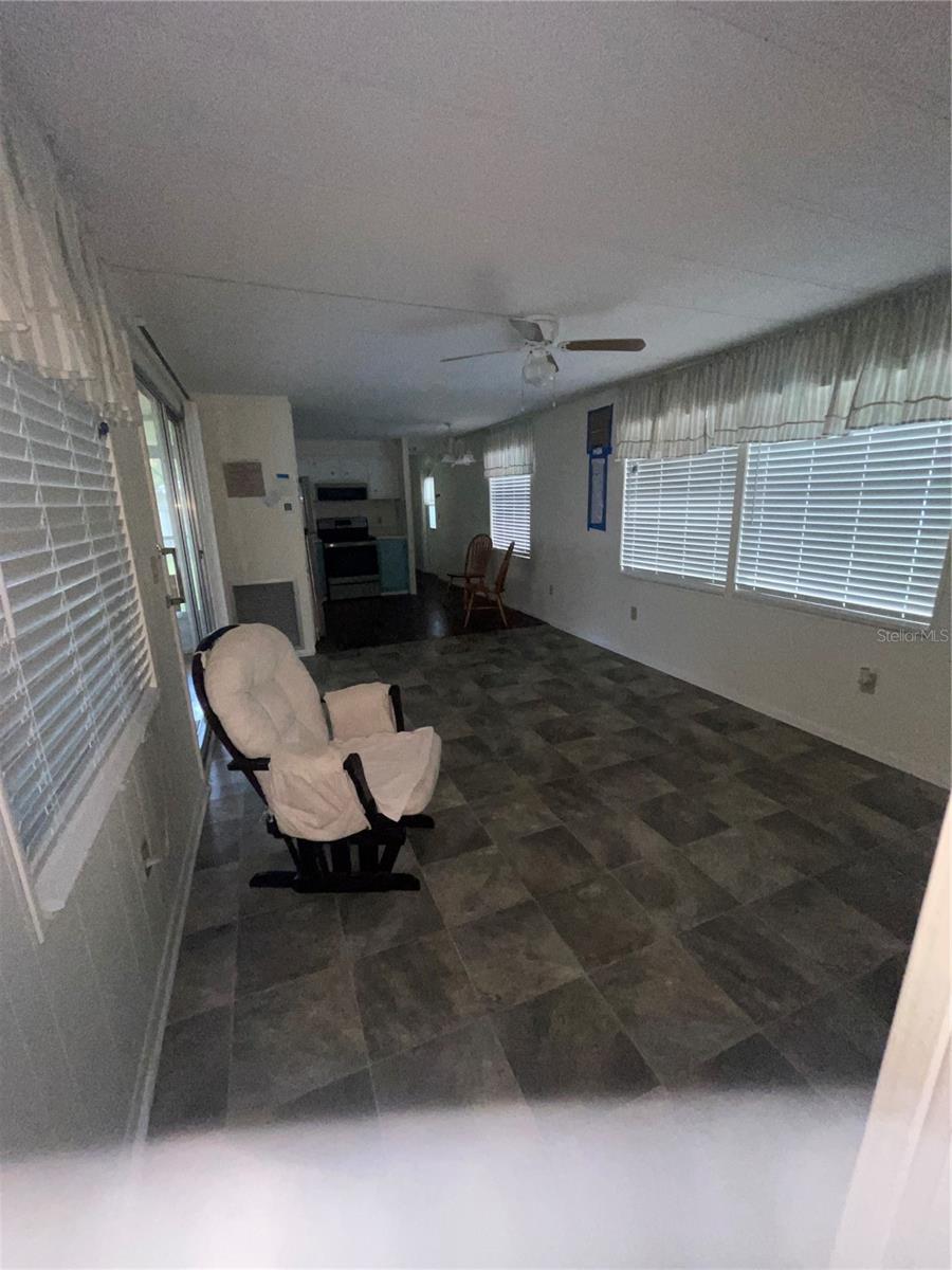 Image 7 of 18 For 25225 Ne 139th St