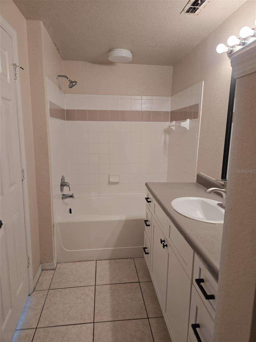 Image 13 of 16 For 3701 Castle Pines Lane 3926