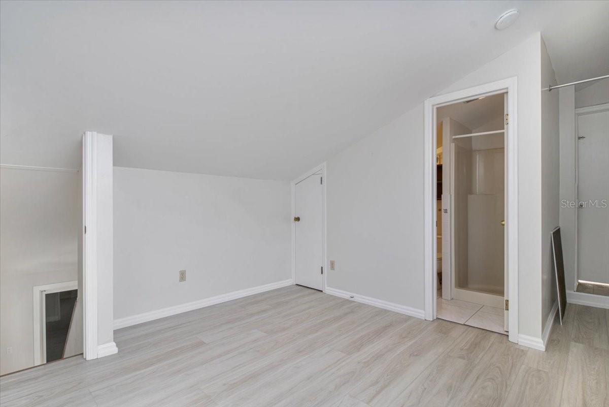 Image 23 of 42 For 2728 58th Street S