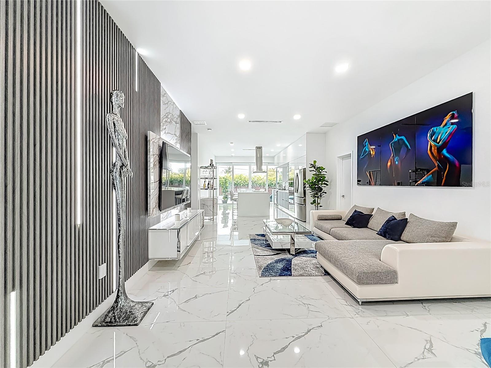 Image 11 of 57 For 2356 11th Street