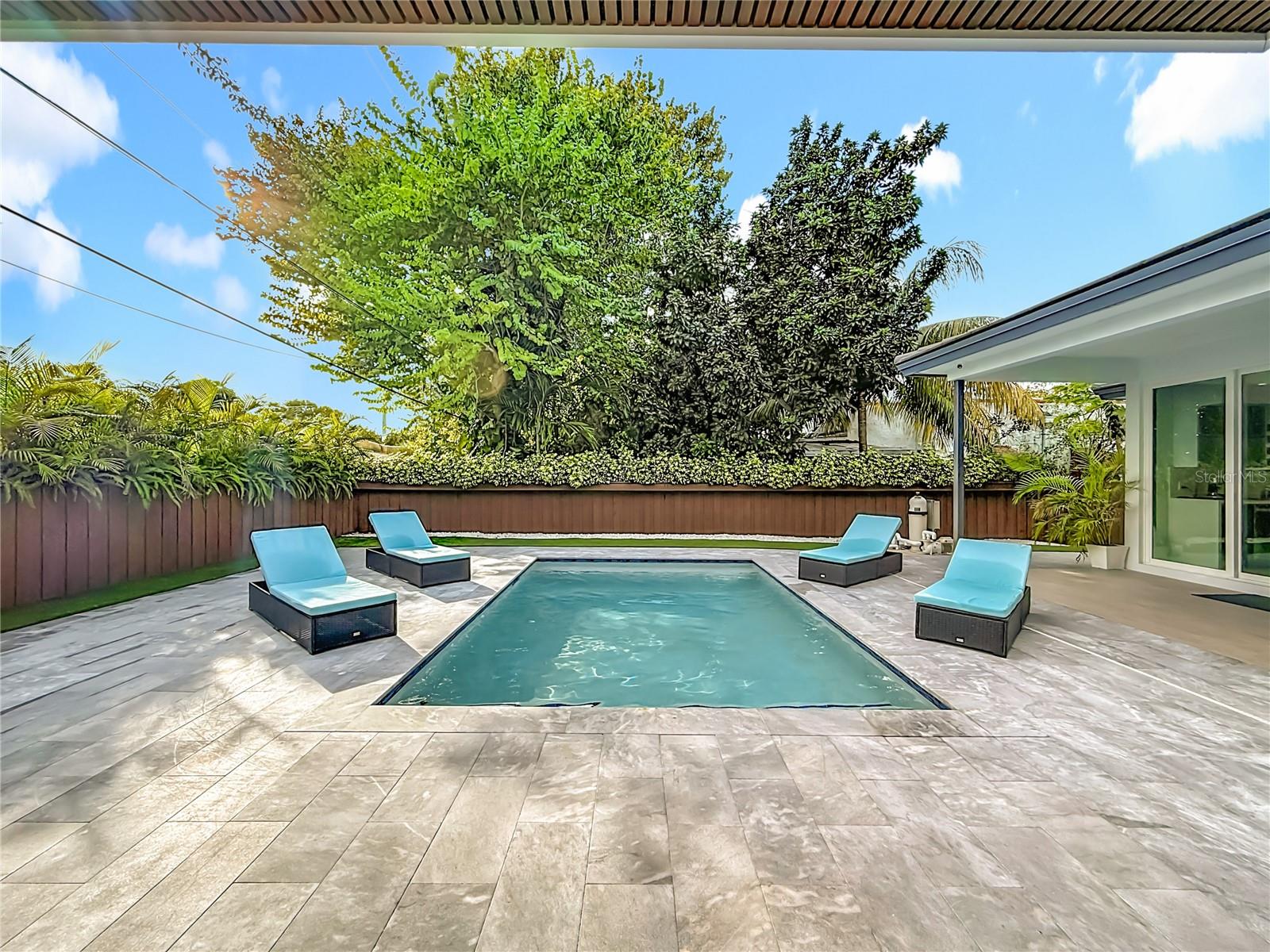 Image 43 of 57 For 2356 11th Street