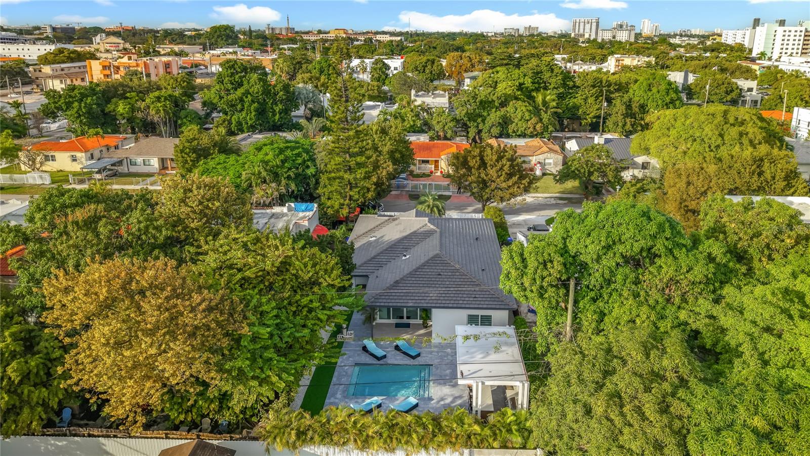 Image 52 of 57 For 2356 11th Street