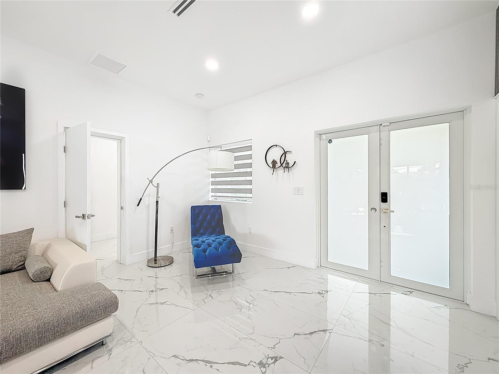 Image 9 of 57 For 2356 11th Street