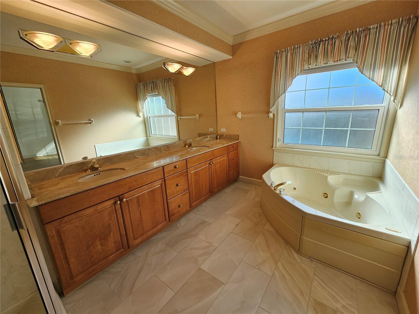 Image 17 of 42 For 3631 Square West Lane 1