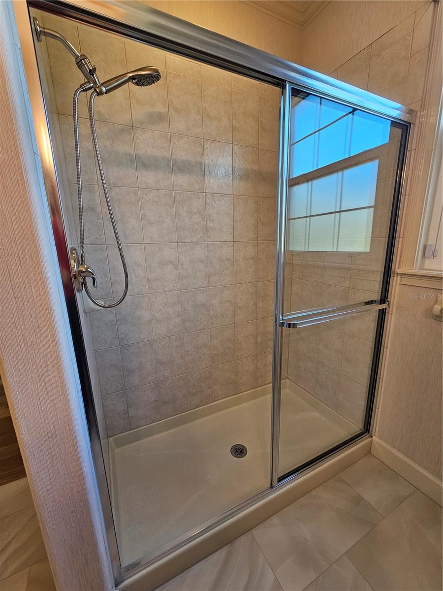 Image 30 of 42 For 3631 Square West Lane 1