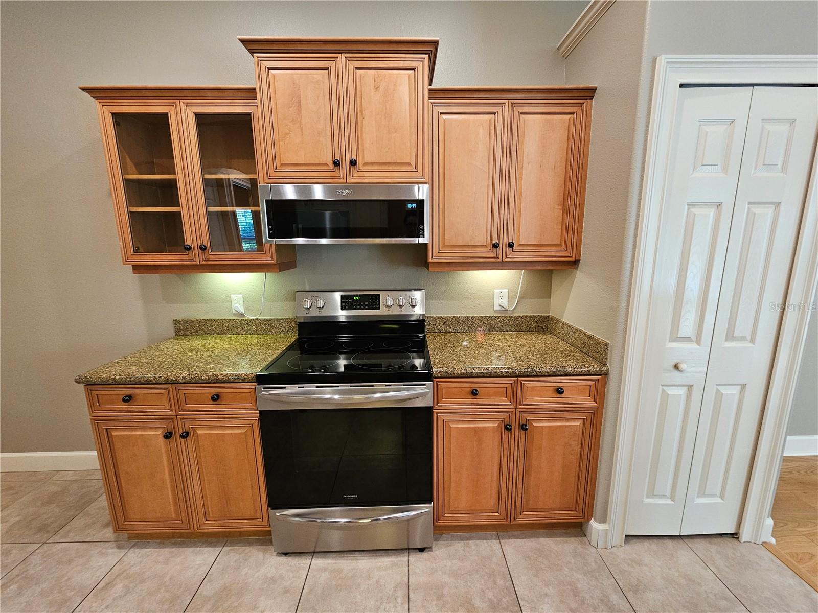 Image 36 of 42 For 3631 Square West Lane 1