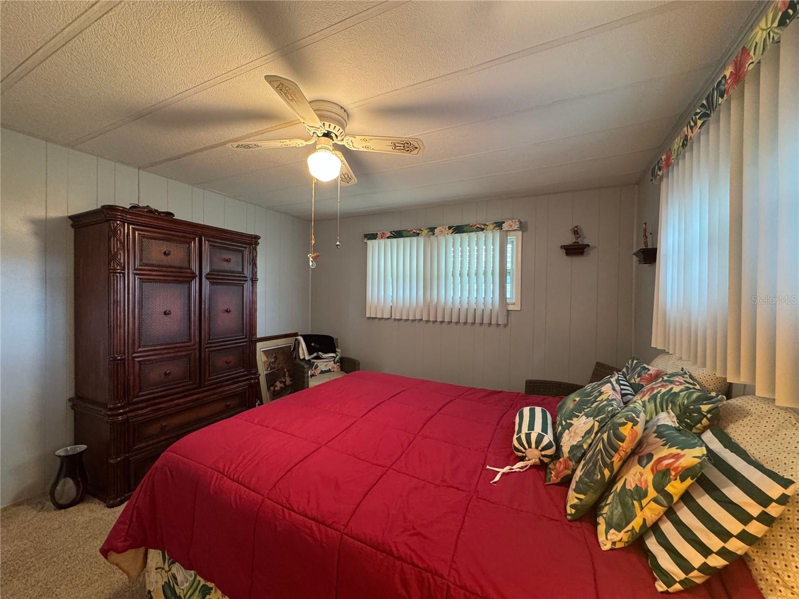 Image 22 of 38 For 407 Palo Verde Drive