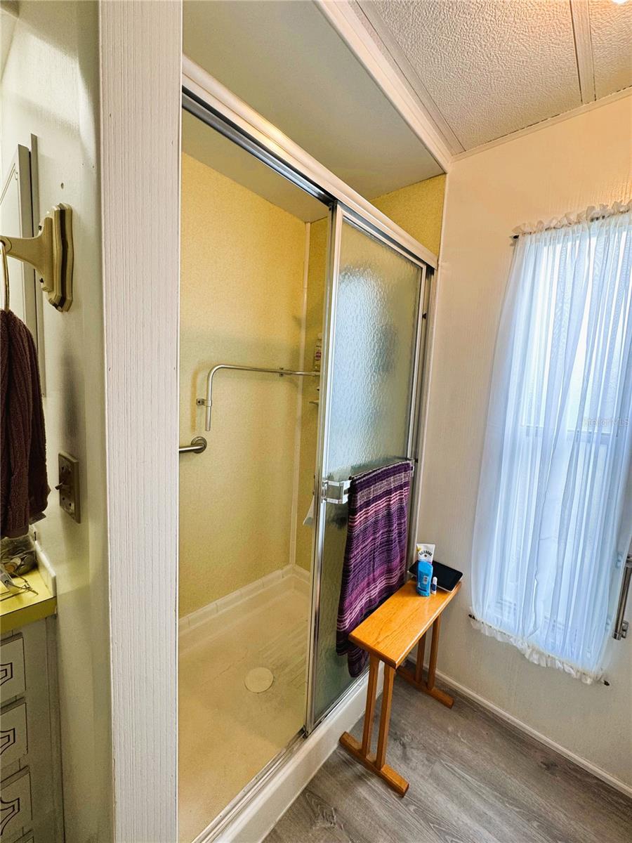 Image 29 of 38 For 407 Palo Verde Drive