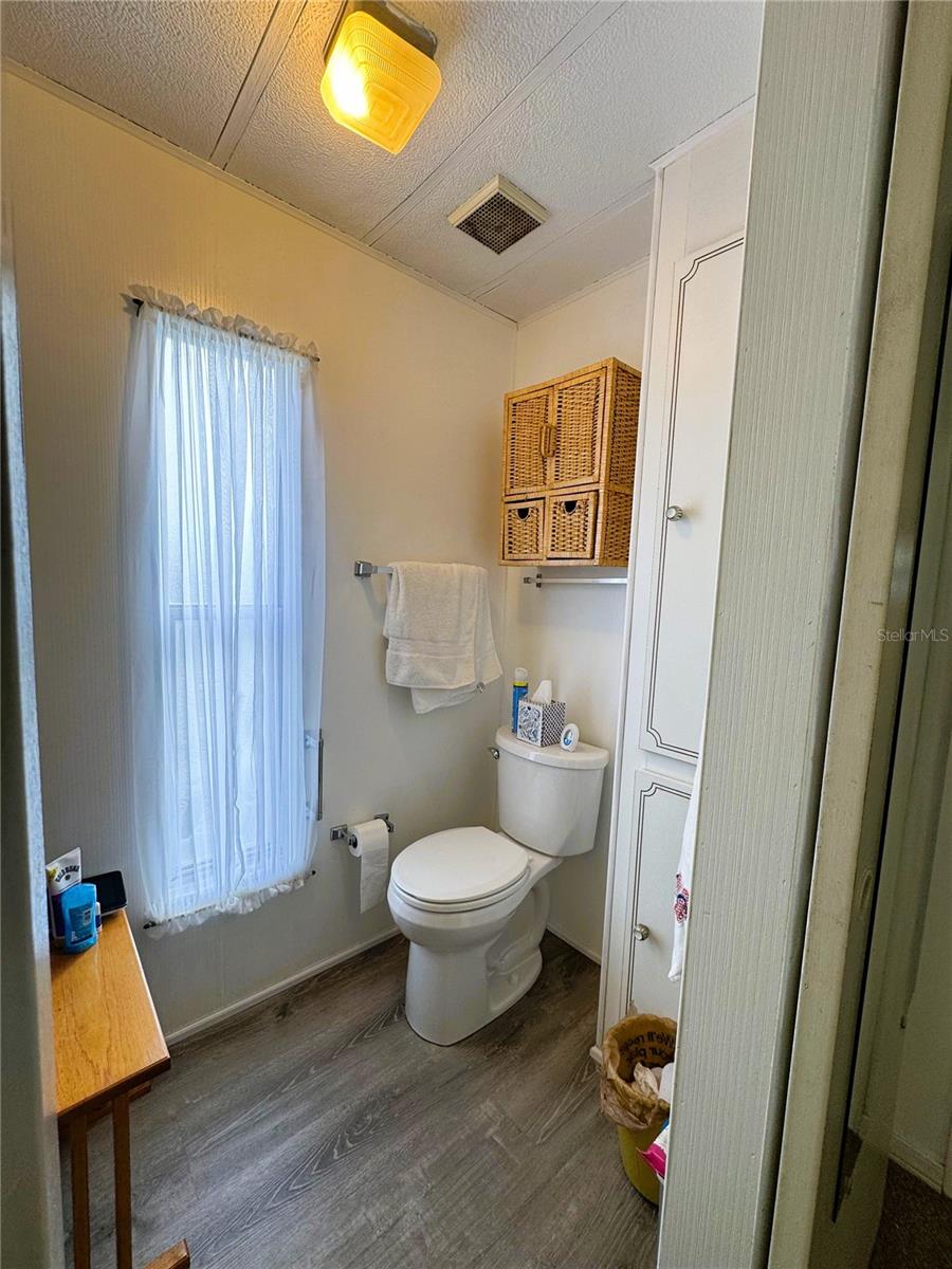 Image 30 of 38 For 407 Palo Verde Drive