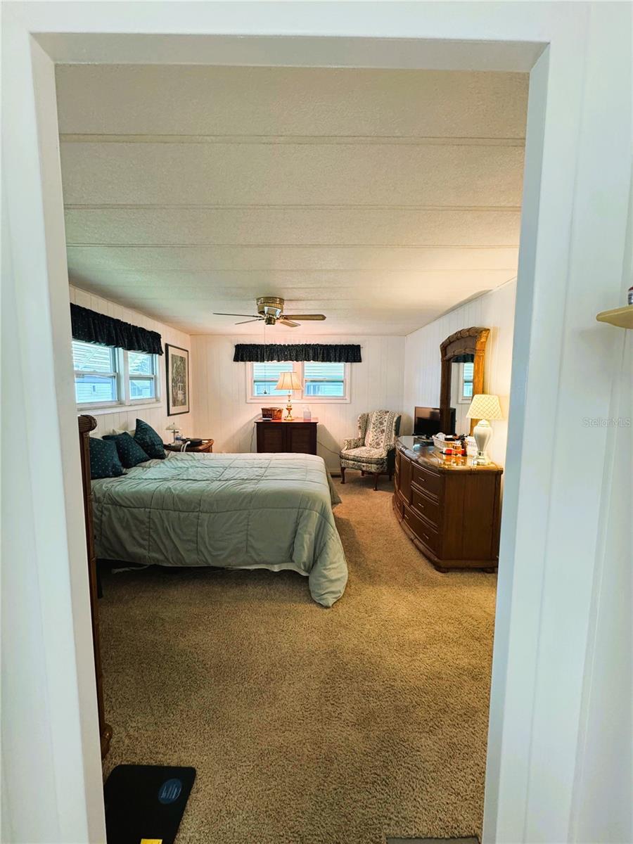 Image 31 of 38 For 407 Palo Verde Drive