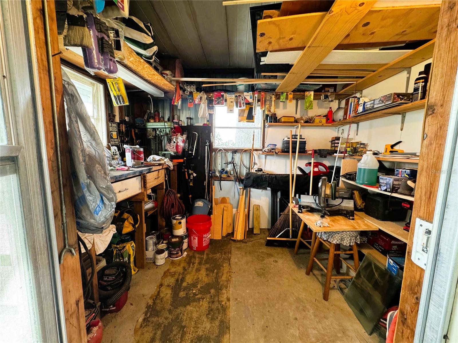 Image 32 of 38 For 407 Palo Verde Drive