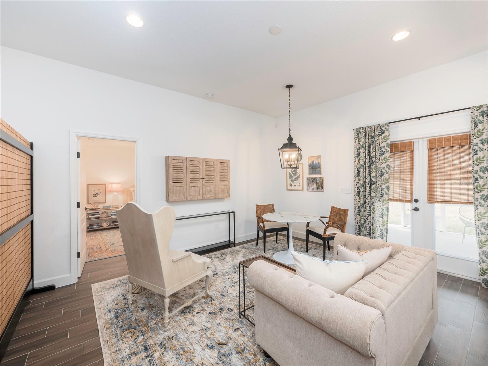 Image 11 of 18 For 1809 Thompson Preserve Boulevard