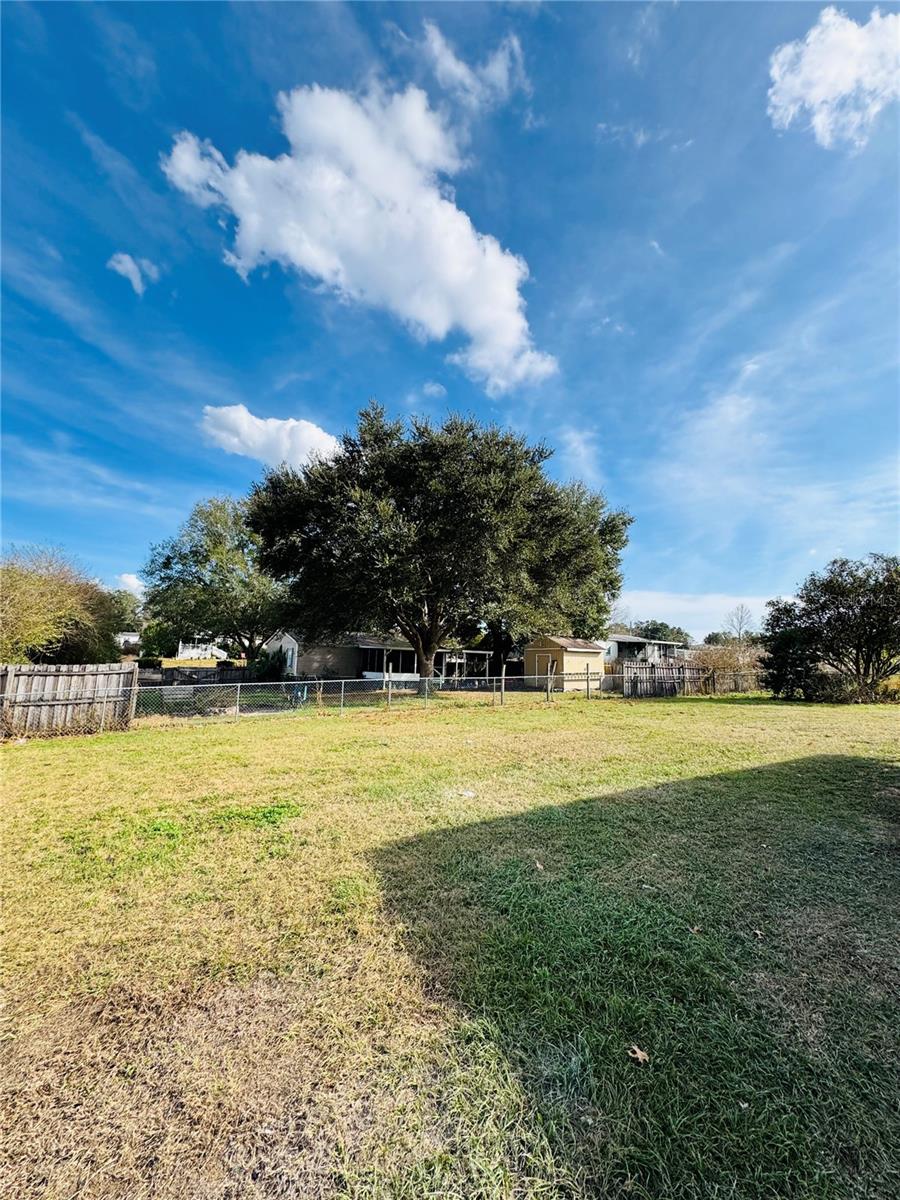 Image 24 of 27 For 14127 62nd Court