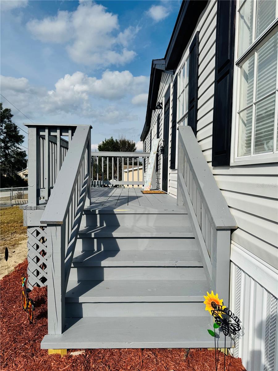 Image 3 of 27 For 14127 62nd Court