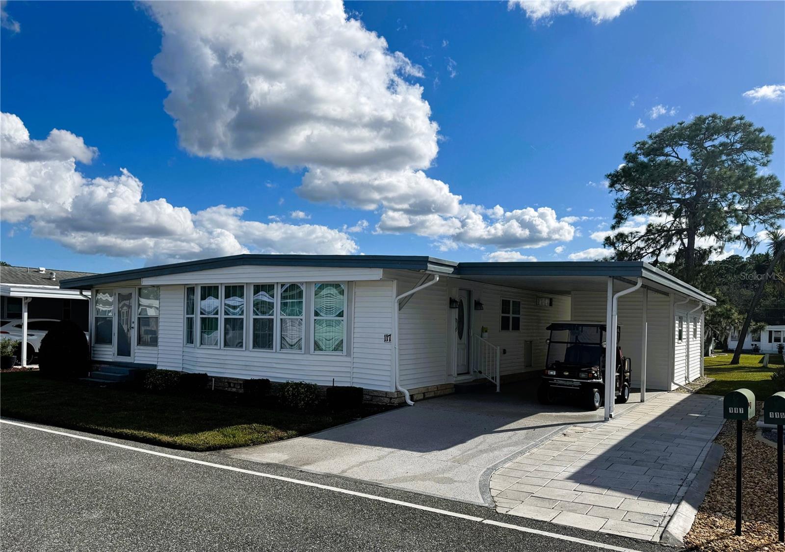 Image 2 of 37 For 117 Dogwood Trail