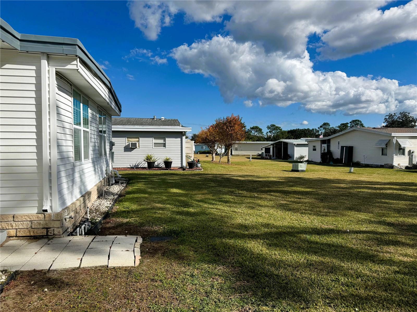 Image 33 of 37 For 117 Dogwood Trail