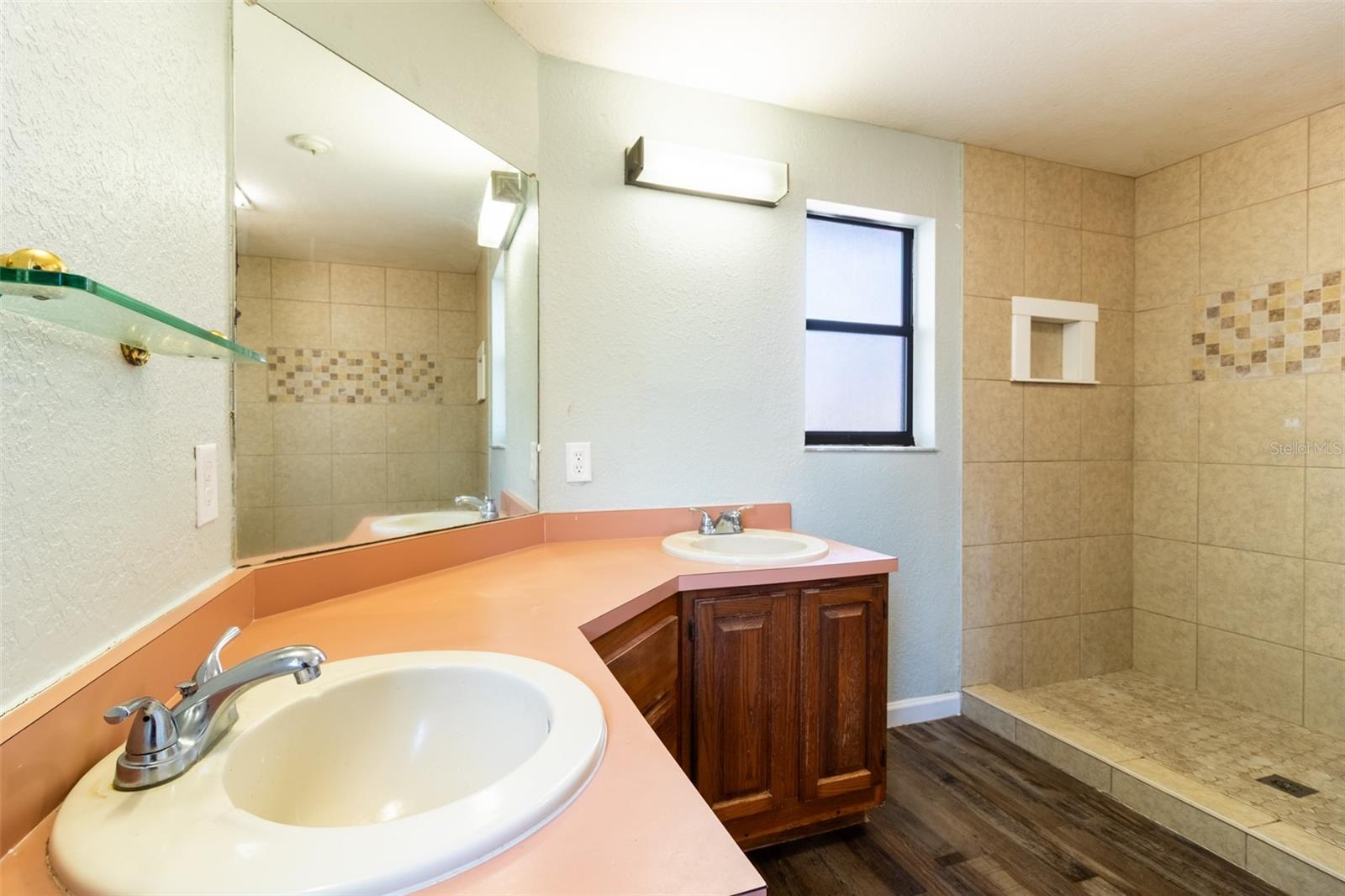 Image 19 of 40 For 4680 44th Court