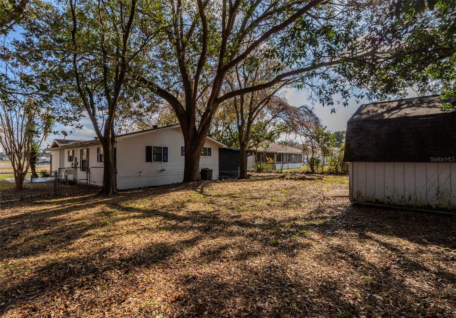 Image 28 of 40 For 4680 44th Court