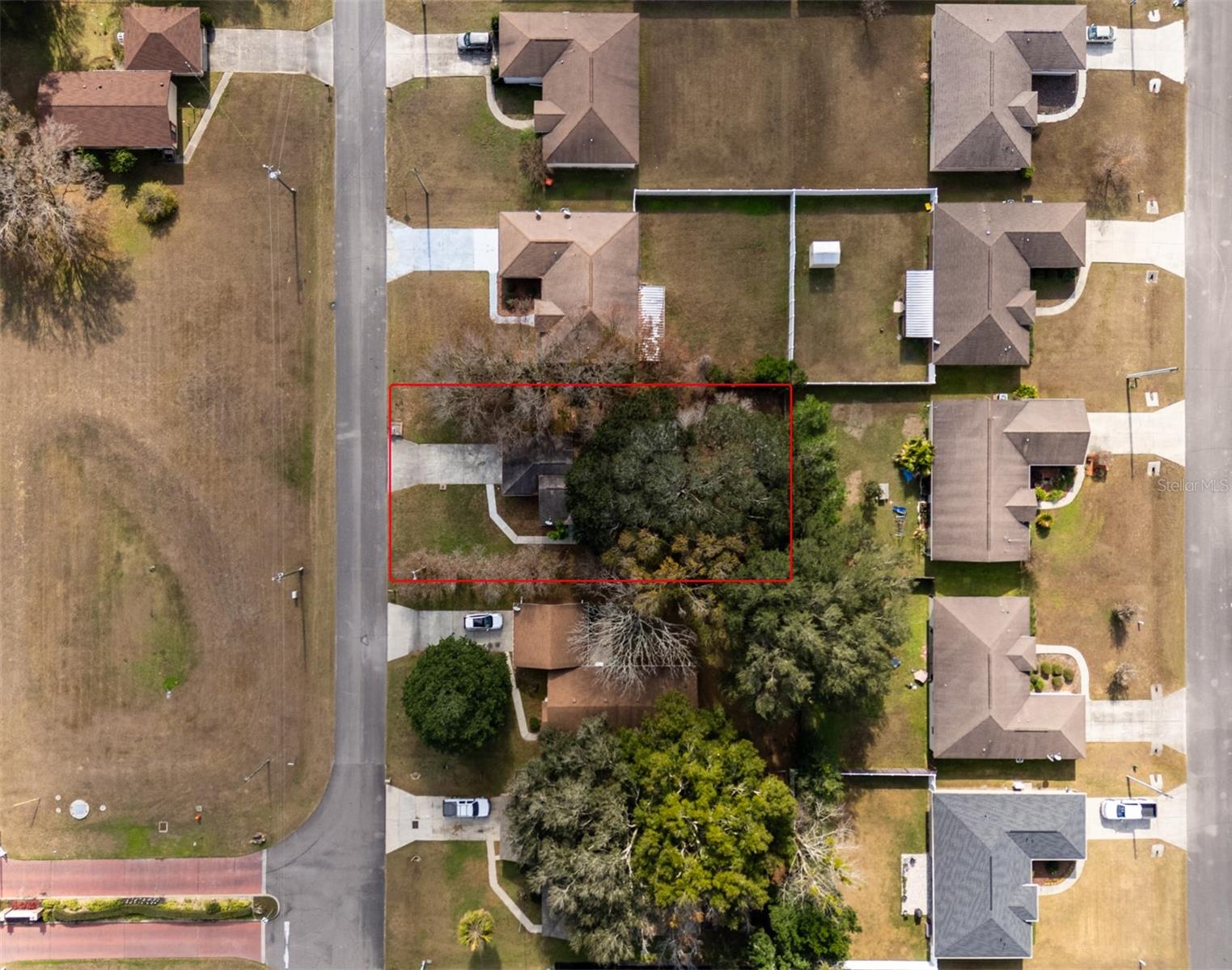 Image 31 of 40 For 4680 44th Court