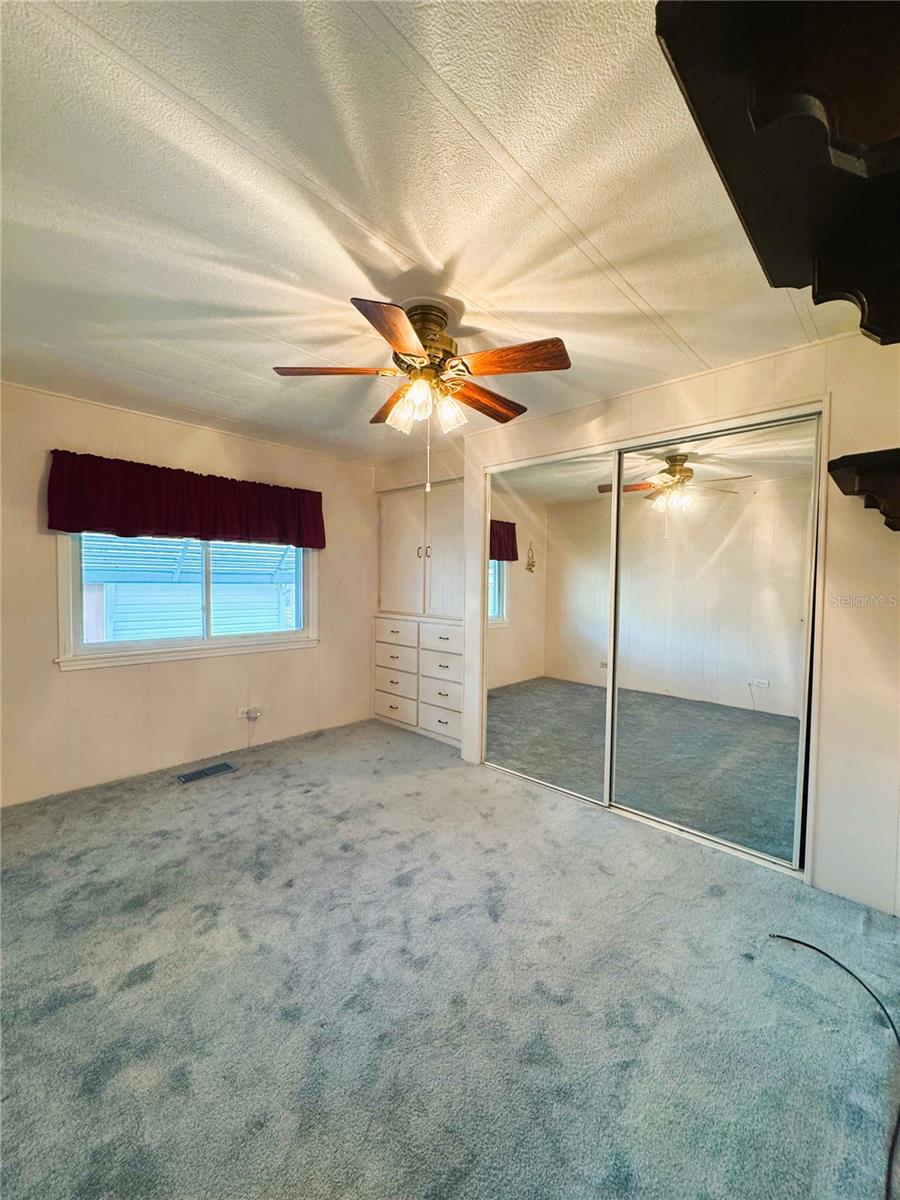 Image 19 of 33 For 106 Bougainvillea Drive