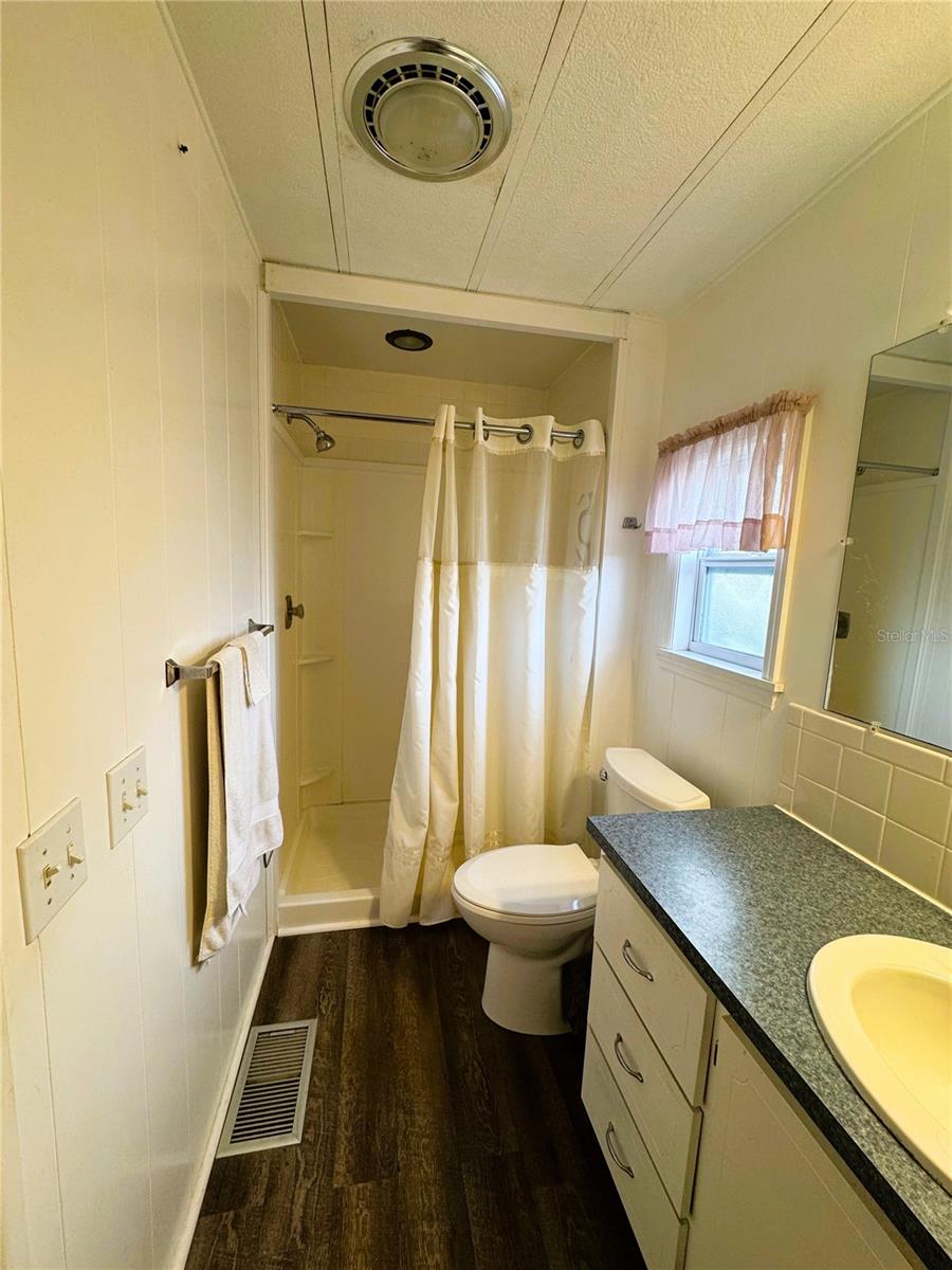 Image 25 of 33 For 106 Bougainvillea Drive