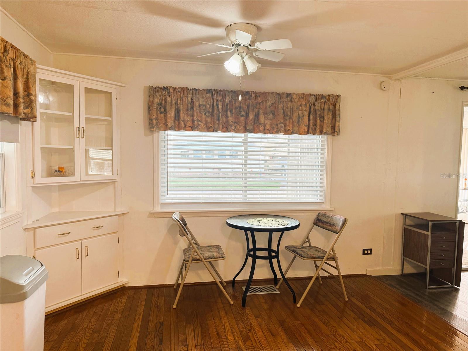 Image 8 of 33 For 106 Bougainvillea Drive