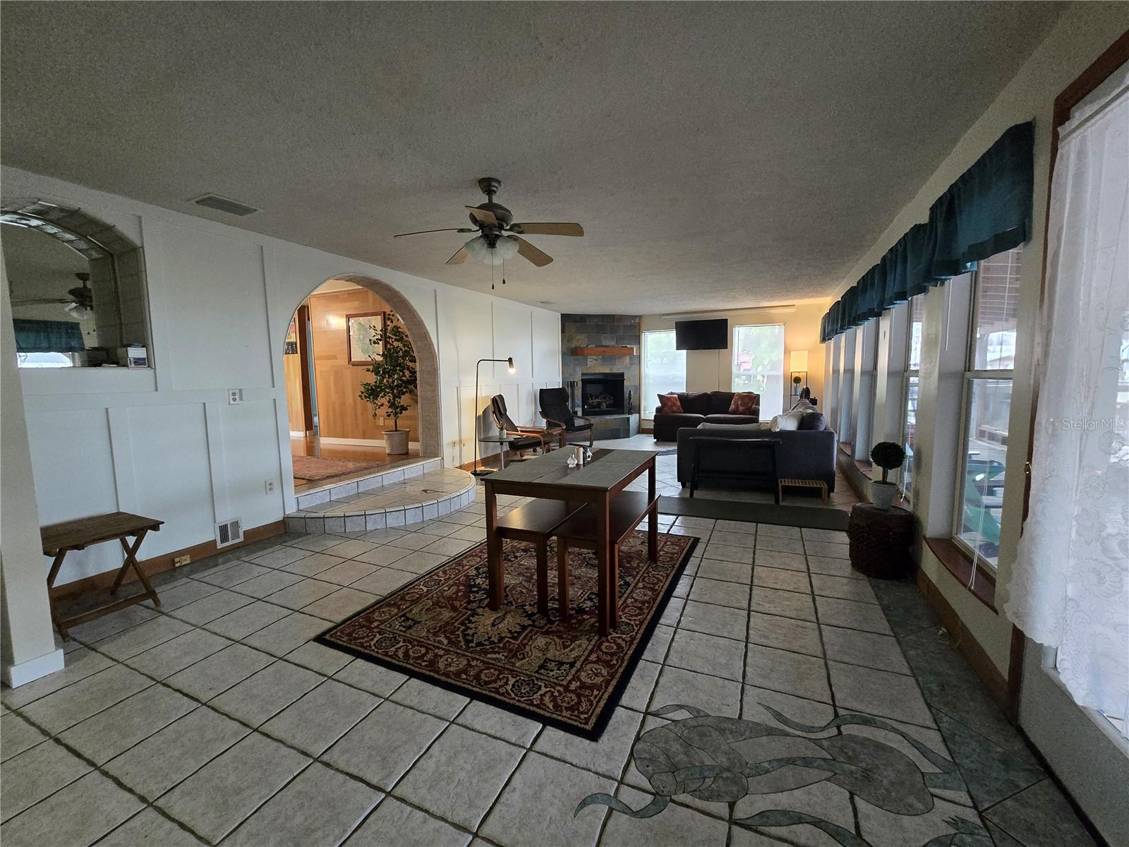 Image 13 of 21 For 55646 Carl Street