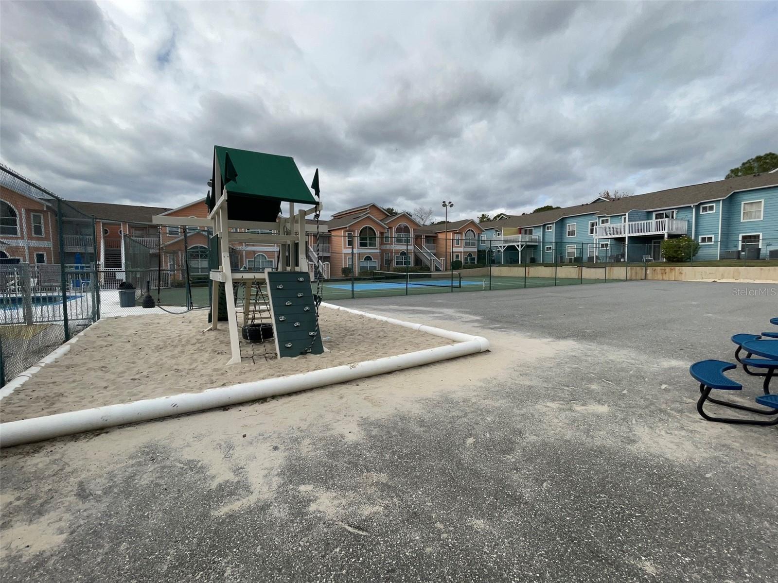 Image 17 of 17 For 8720 Rockingham Terrace B