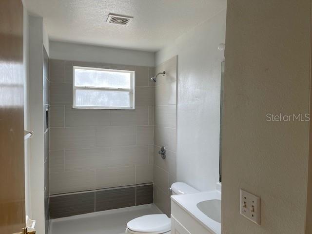 Image 9 of 17 For 8720 Rockingham Terrace B