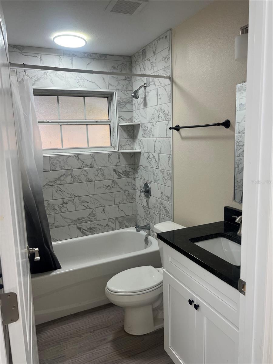 Image 4 of 12 For 608 Maggie Circle