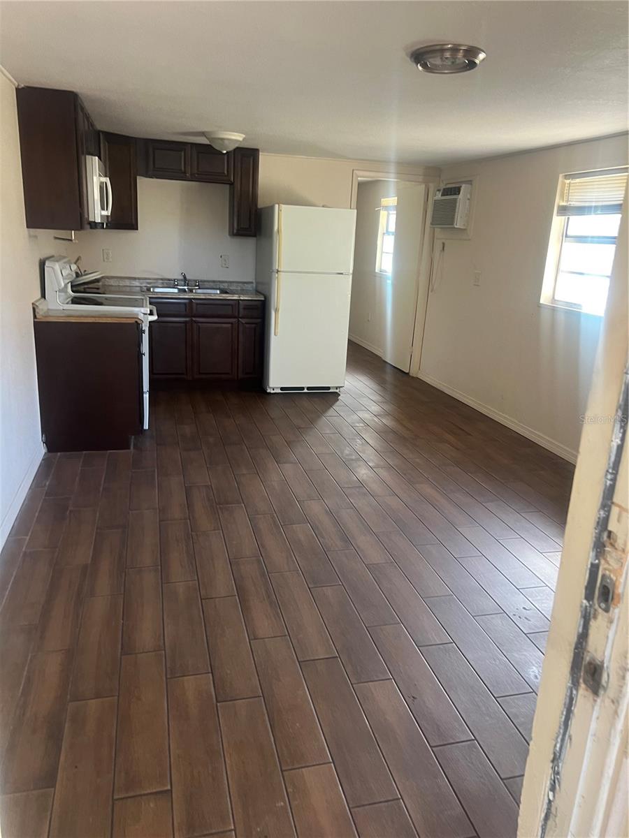 Details for 3043 Mineoia Drive, LAKELAND, FL 33801