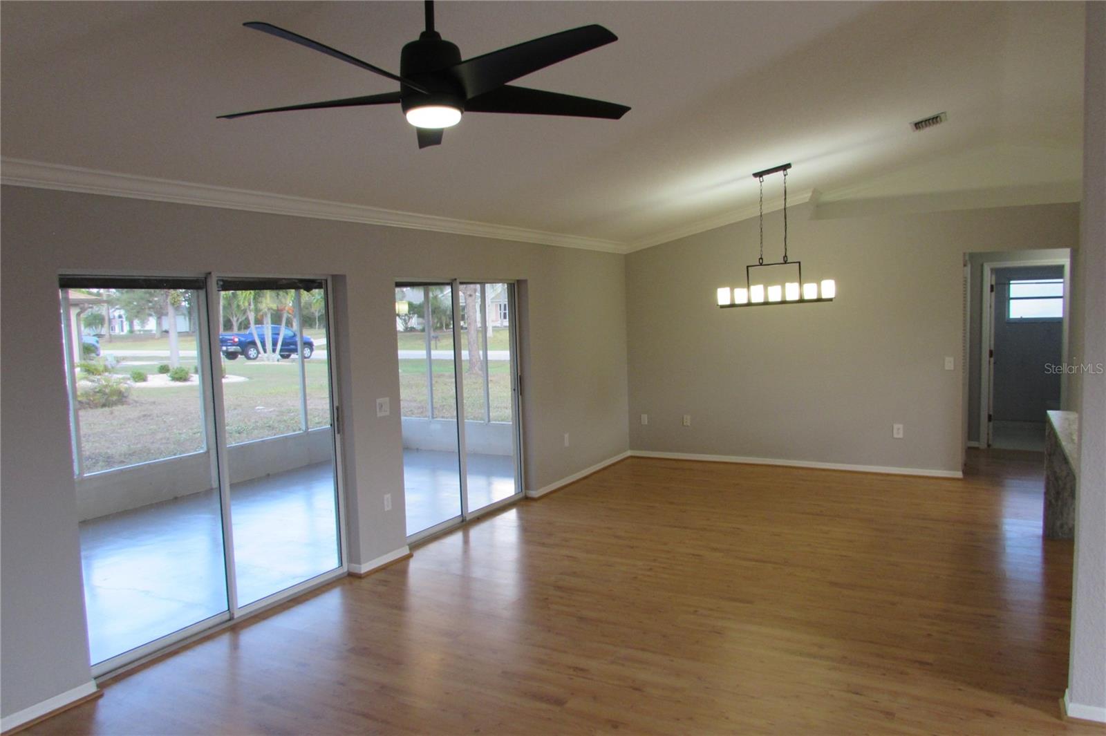 Image 20 of 38 For 25486 Avillas Court