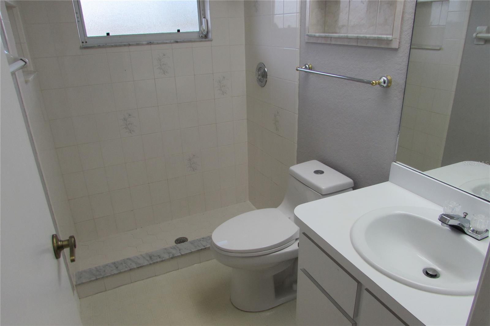 Image 30 of 38 For 25486 Avillas Court