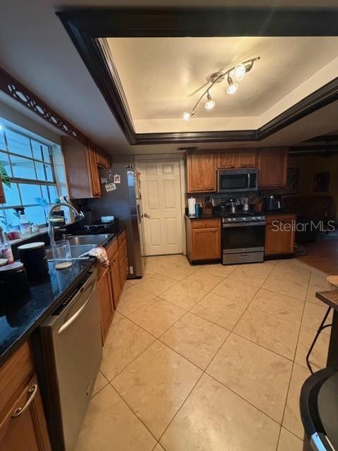 Image 13 of 23 For 200 Carriage Hill Drive