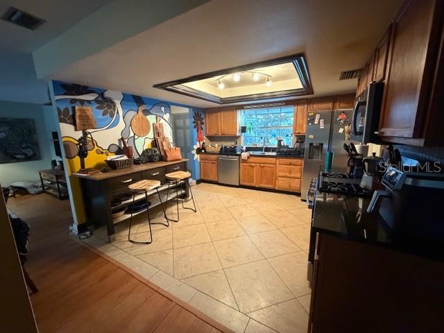 Image 14 of 23 For 200 Carriage Hill Drive