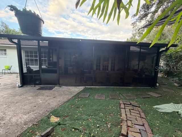 Image 19 of 23 For 200 Carriage Hill Drive