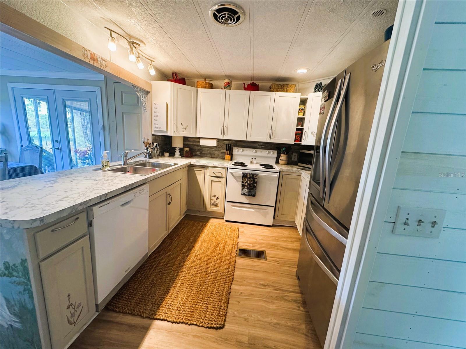 Image 10 of 45 For 107 Royal Palm Drive