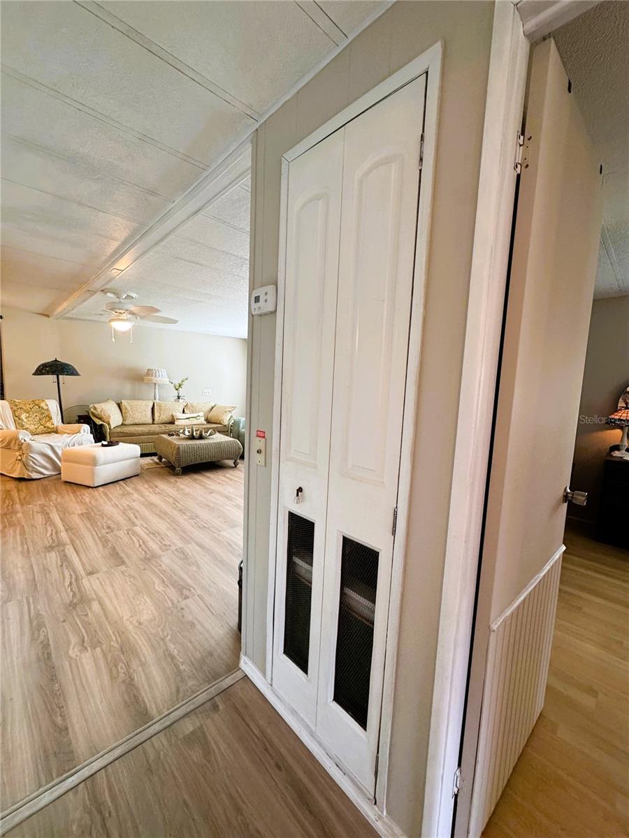 Image 12 of 45 For 107 Royal Palm Drive