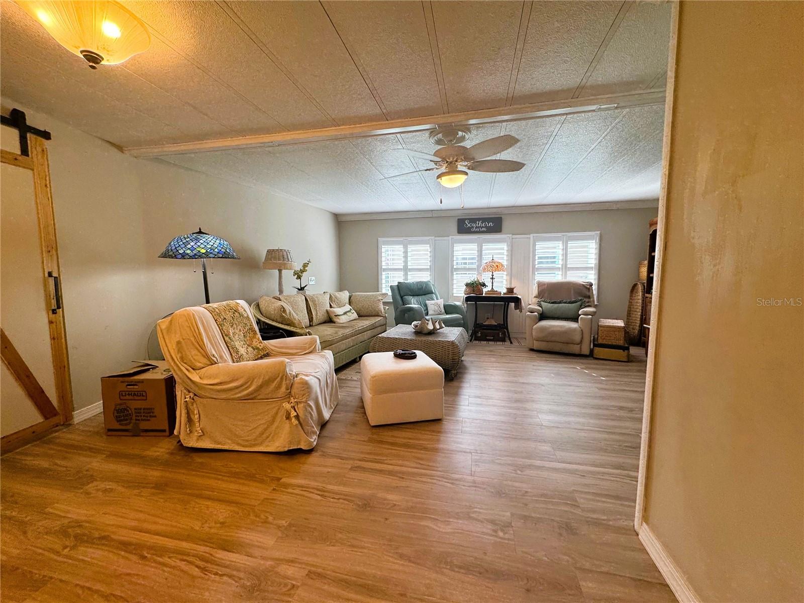 Image 24 of 45 For 107 Royal Palm Drive