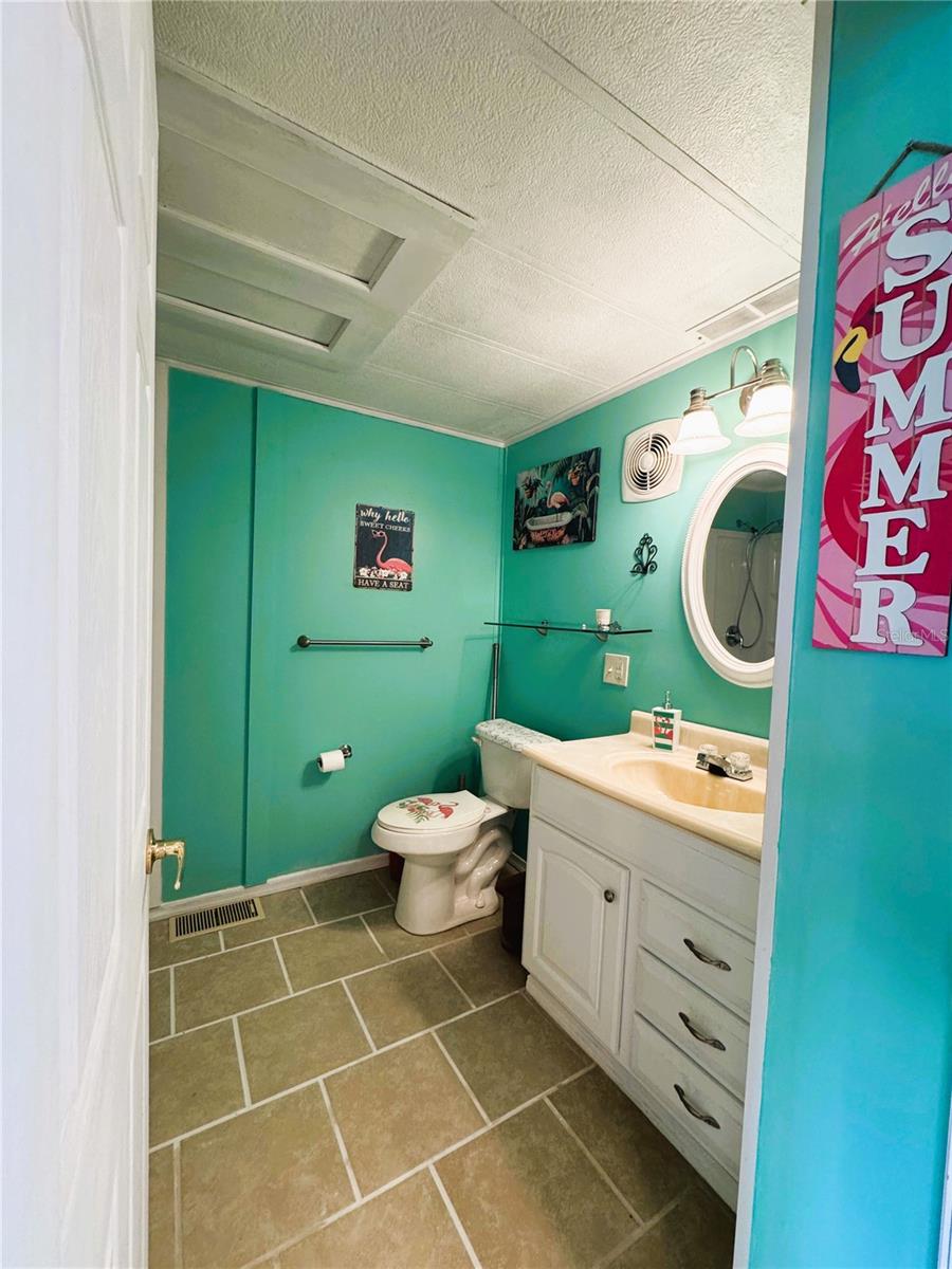 Image 30 of 45 For 107 Royal Palm Drive