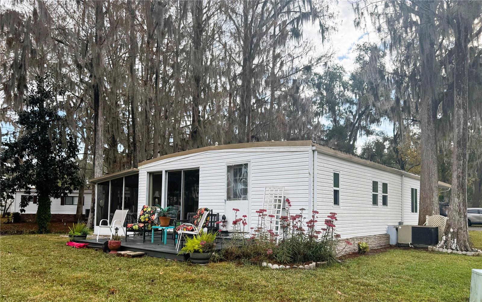 Image 38 of 45 For 107 Royal Palm Drive