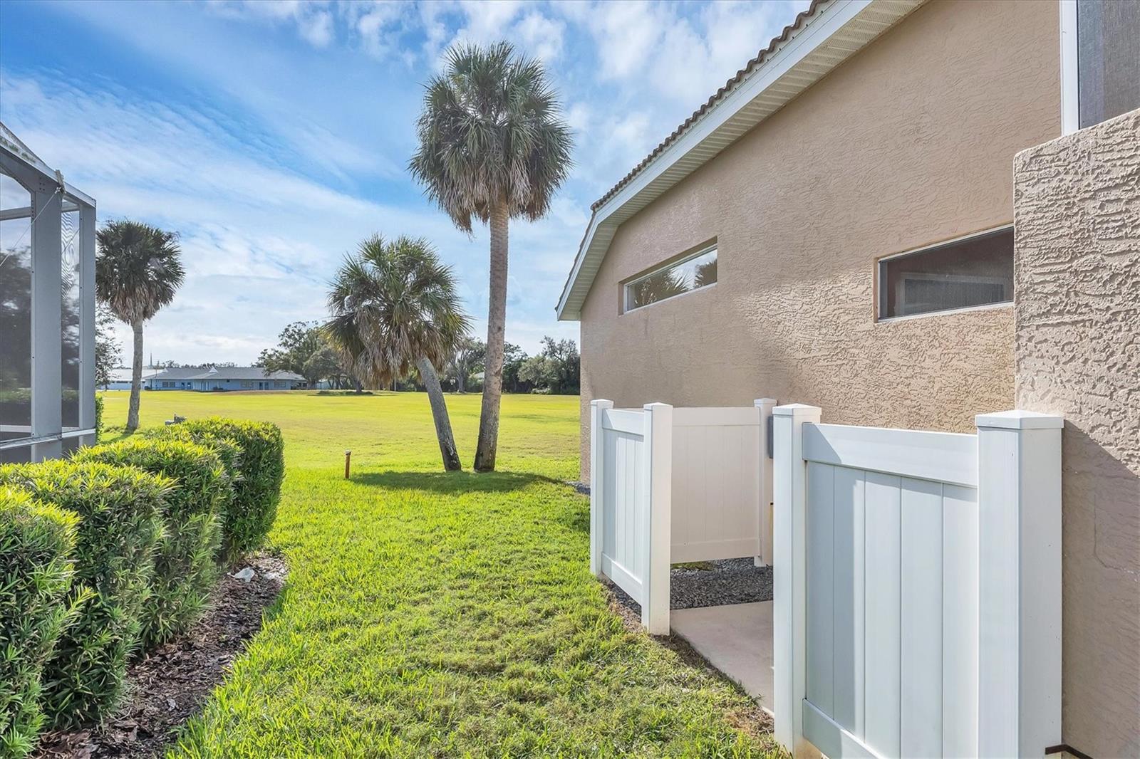 Image 34 of 37 For 177 Valencia Lakes Drive