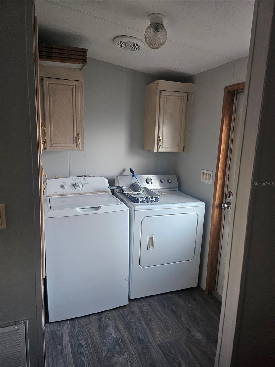 Image 5 of 11 For 2740 Vermont Avenue