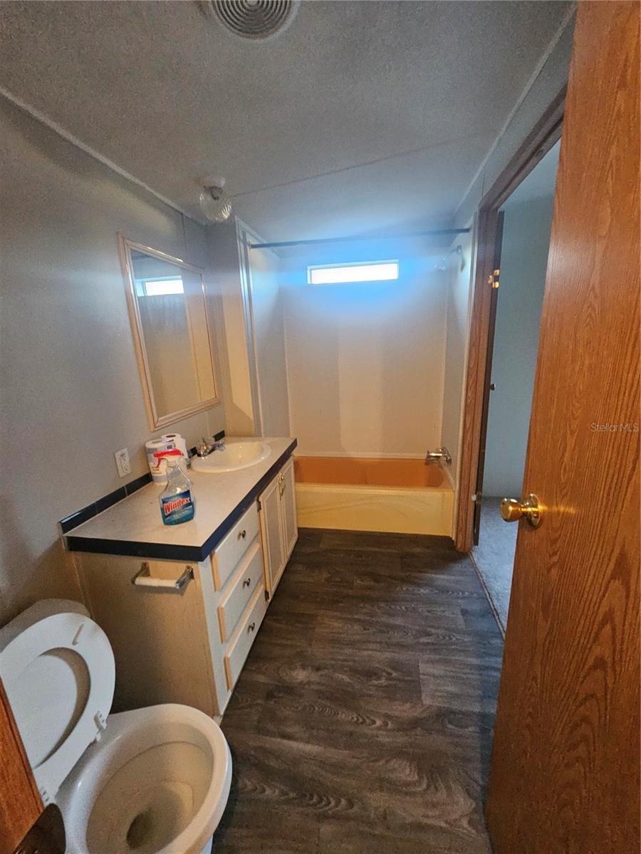 Image 7 of 11 For 2740 Vermont Avenue