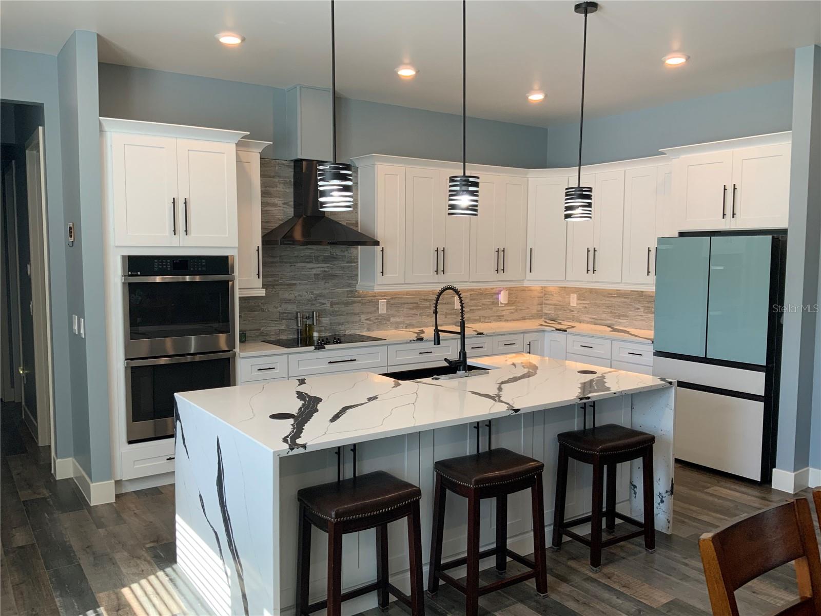 Image 10 of 28 For 837 Oaks Shores Road