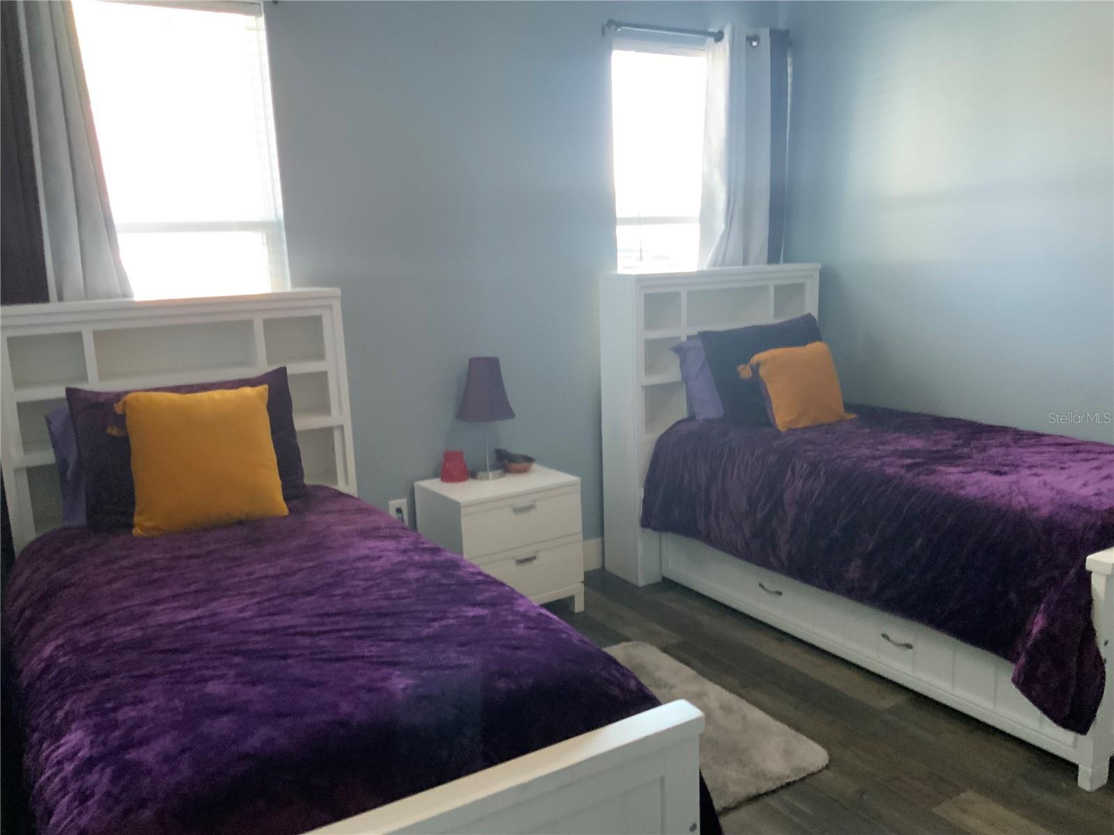 Image 18 of 28 For 837 Oaks Shores Road