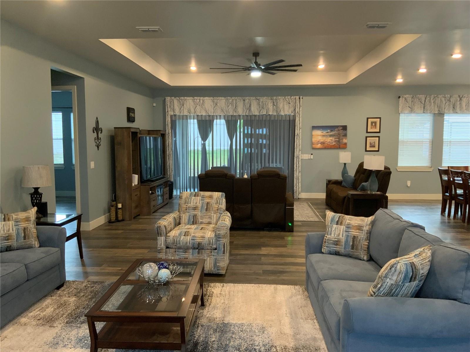 Image 5 of 28 For 837 Oaks Shores Road