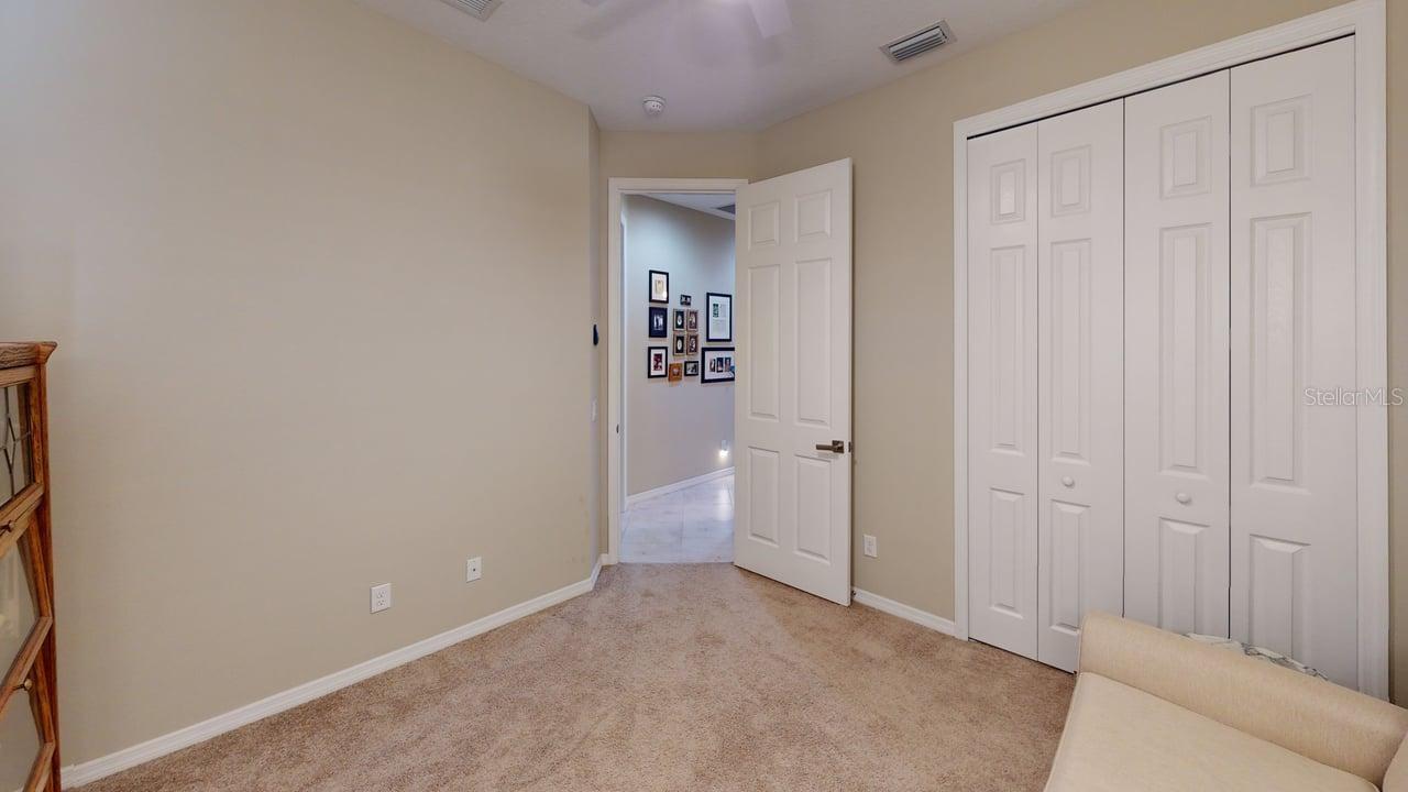 Image 18 of 71 For 12840 24th Street Circle East